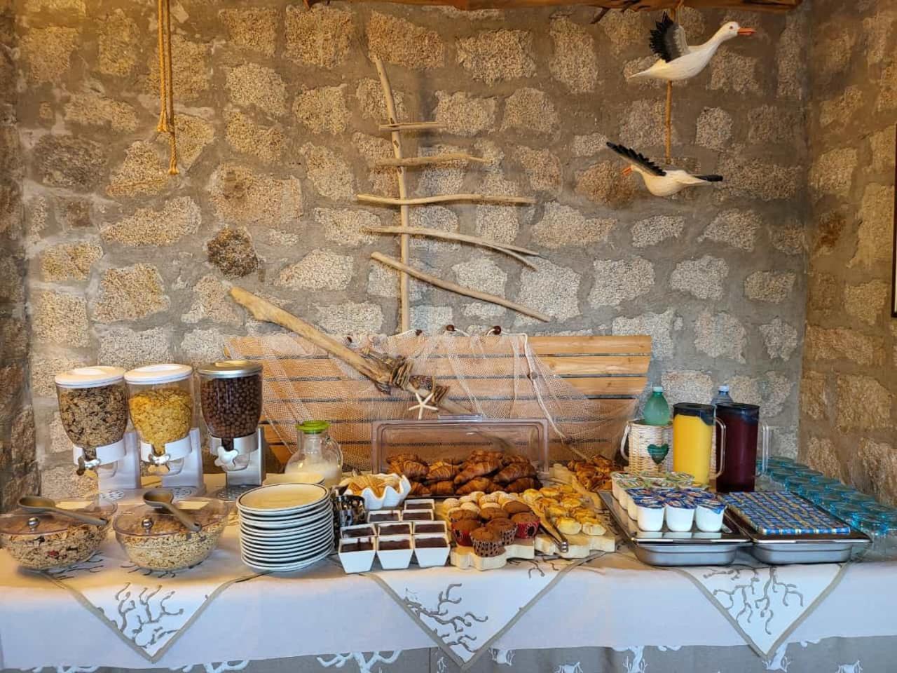 Hotel Olimpia Baja Sardinia Exteriör bild