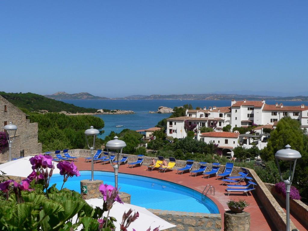 Hotel Olimpia Baja Sardinia Rum bild